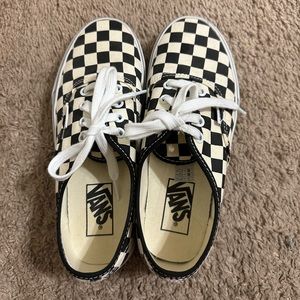 Vans checkerboard shoes with laces